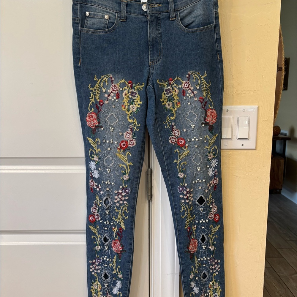 VENUS Blue Embroidered Skinny Jeans